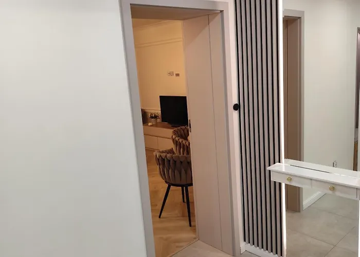 Merino Close Center *